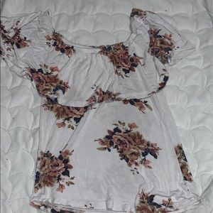 Size small floral shirt